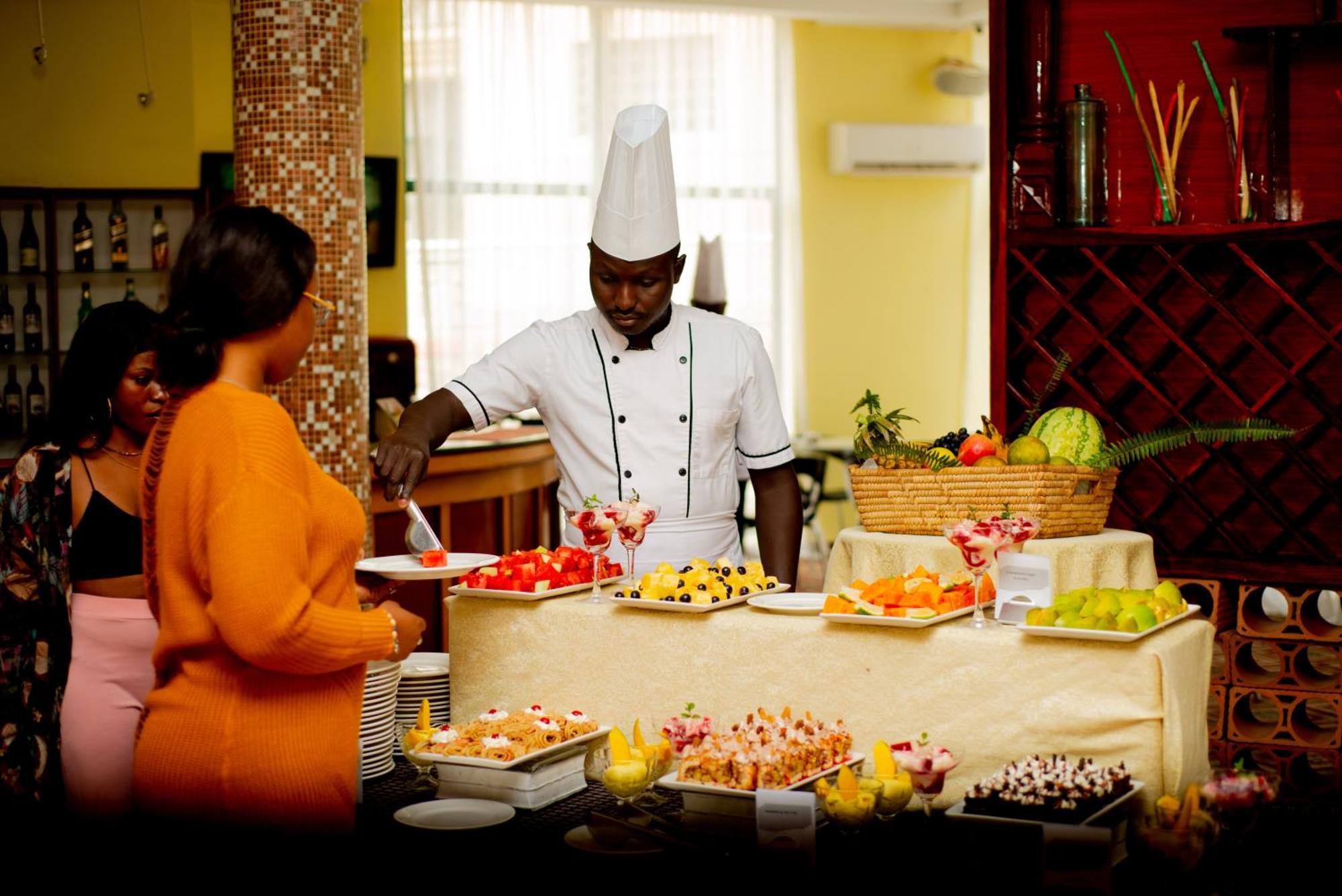 Gold Crest Hotel - Arusha Esterno foto